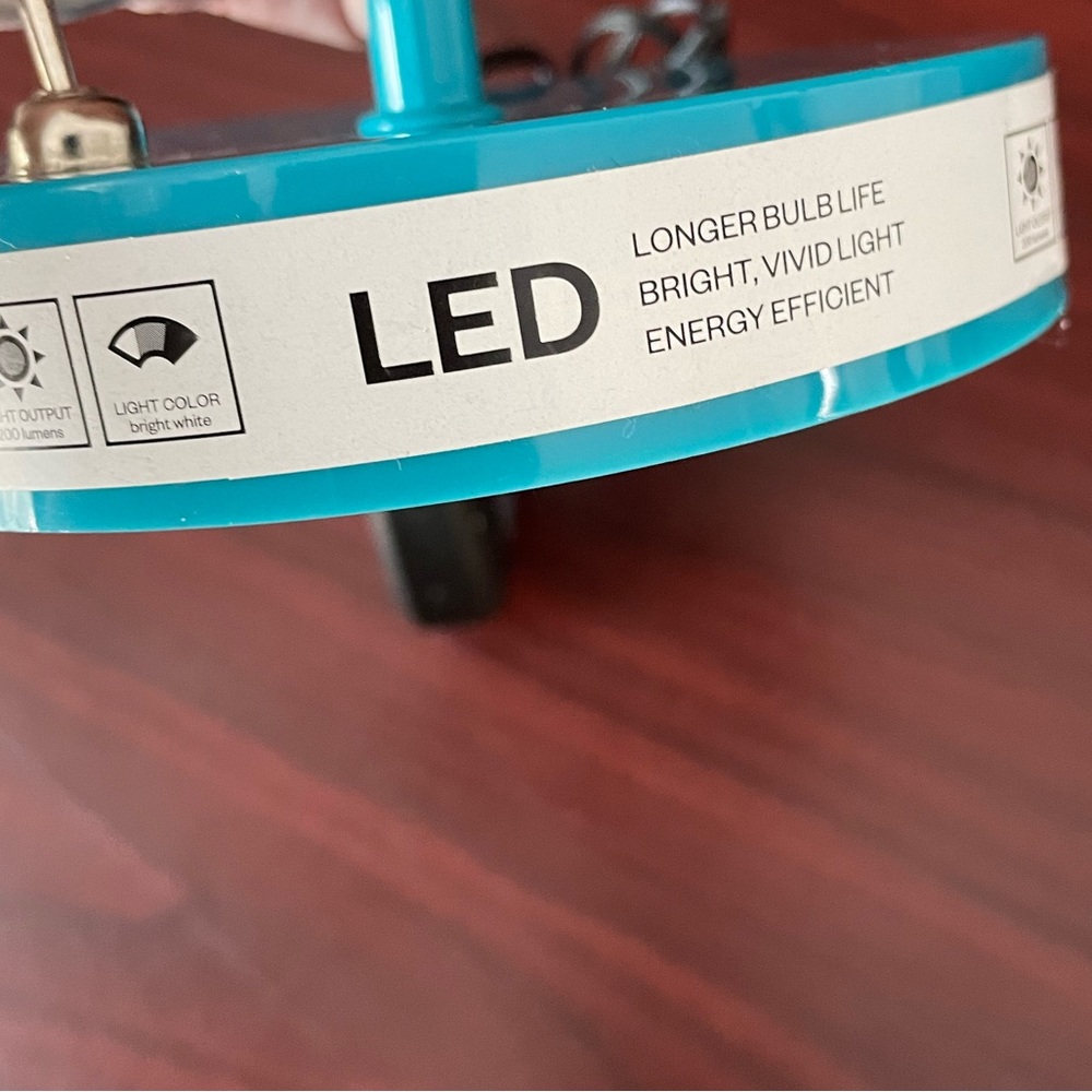LED table lamp - Picture 7 of 11